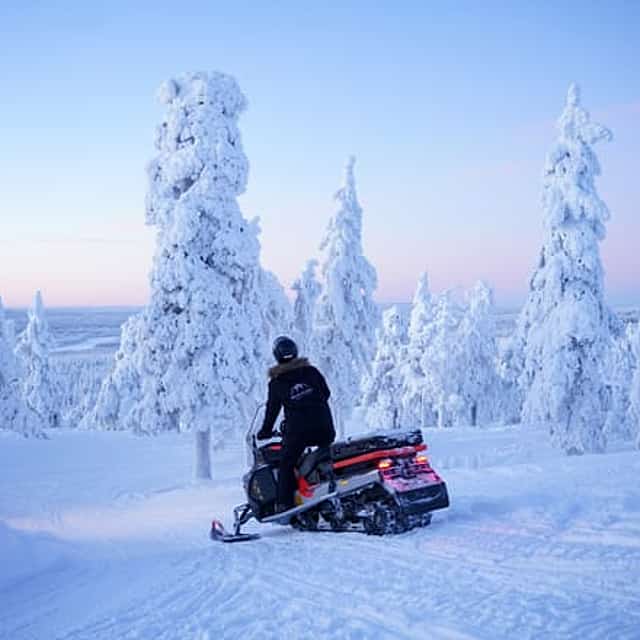 Full Day Snowmobile Tour in Rovaniemi