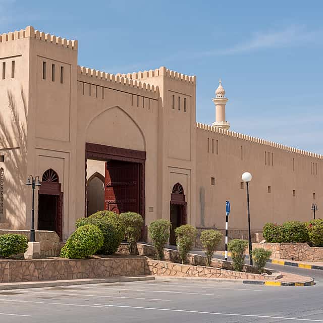 Jebel Akhdar & Nizwa Delights: Journey to the Clouds