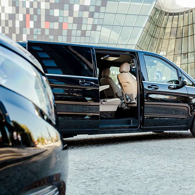 Privater Transfer vom Flughafen Istanbul ins Stadtzentrum
