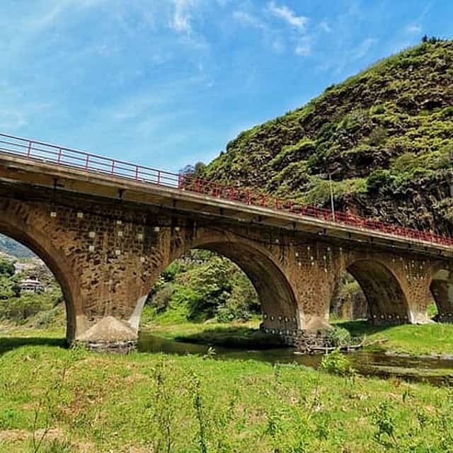 Full Day Guided Tour to The Charms of Northeast Madeira