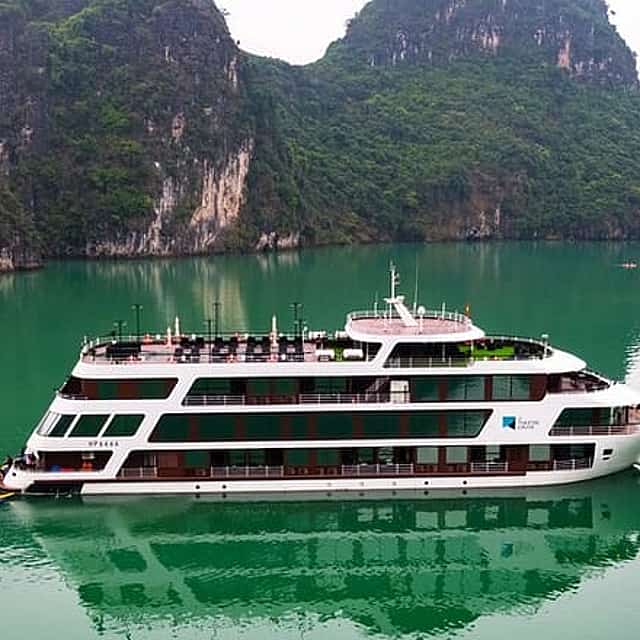 Le Theatre Cruise - Wonder on Halong Bay 2 Days 1 Night Tour