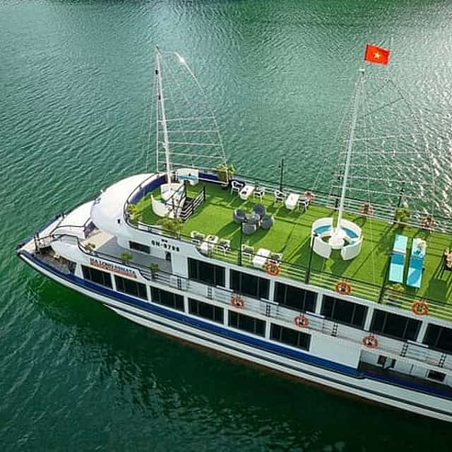 Premium/Luxury Cruises Explore Halong Bay In One Day