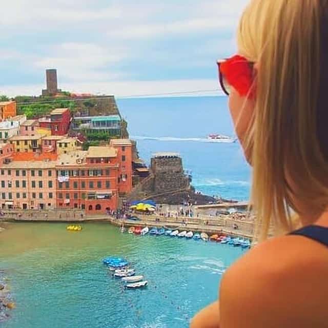 Cinque Terre Full Day Tour from Milan