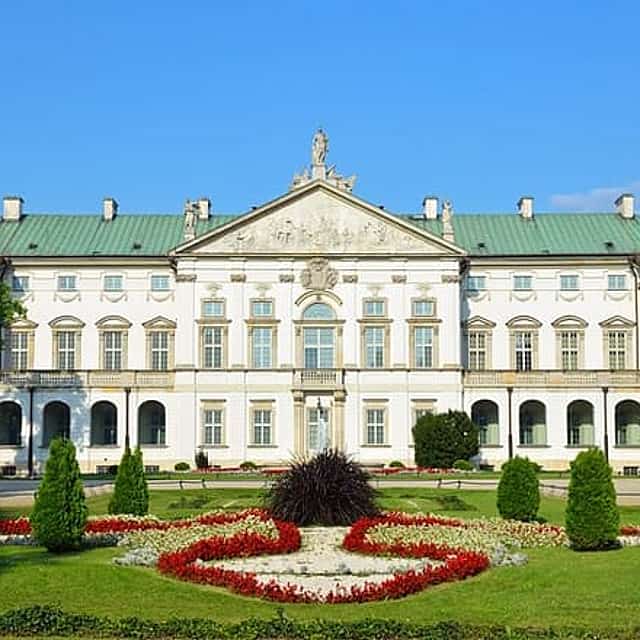 Muranów de Varsovia: Juego de Exploración y Tour de la Herencia Judía