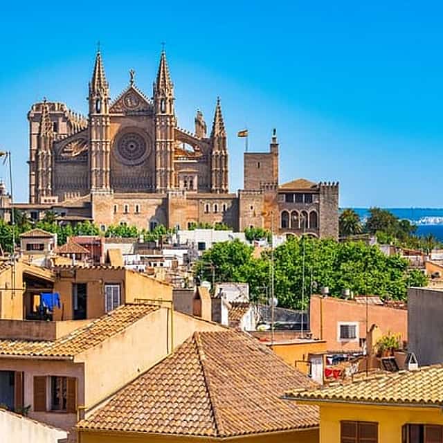 Palma Mallorca Scavenger Hunt & Self-Guided Walking Tour