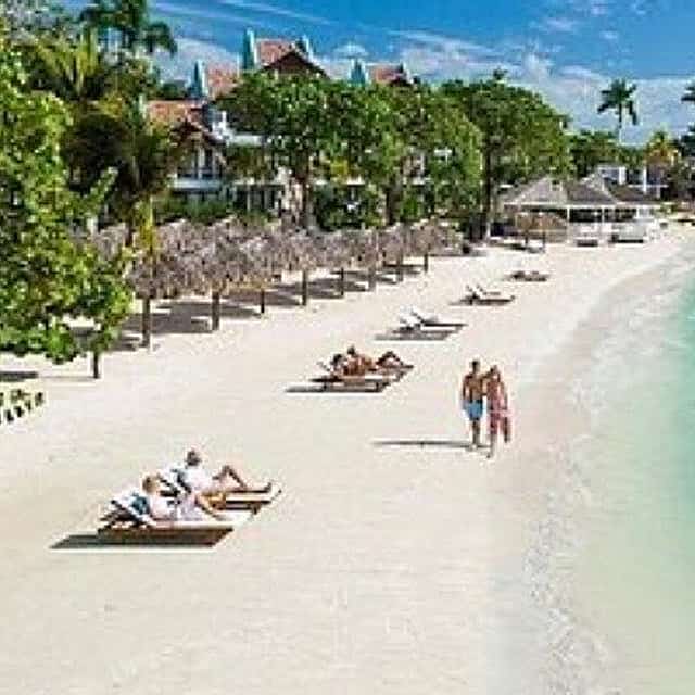 <p>prywatna wycieczka po plaży Negril Seven Mile Beach i kawiarni Rick's Cafe</p>