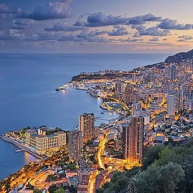 Monaco de Nuit en 2 Heures Voyage Privé