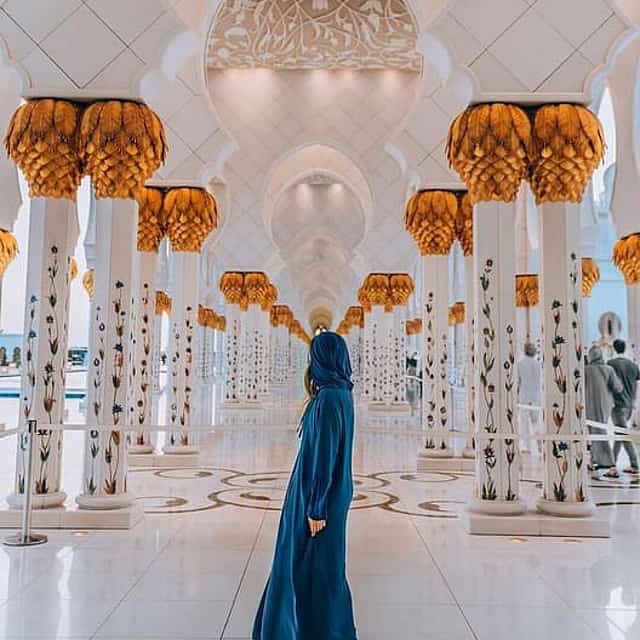Private Abu Dhabi City Tour with Mosque