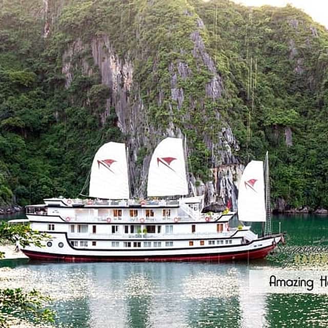 Signature Halong Cruise 2 Day Bai Tu Long Bay (Less Tourist Area)