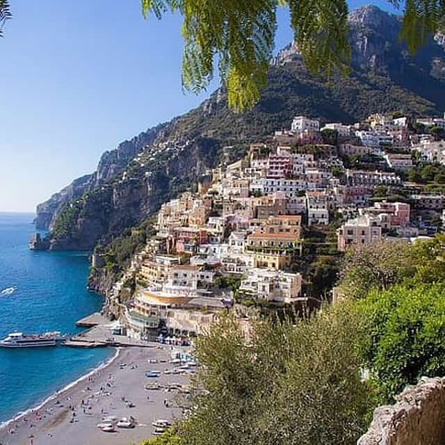Private day trip: Naples to Pompei, Salerno and back