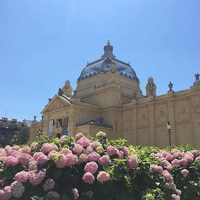 Private Transfer from Munich to Zagreb with 2h of Sightseeing