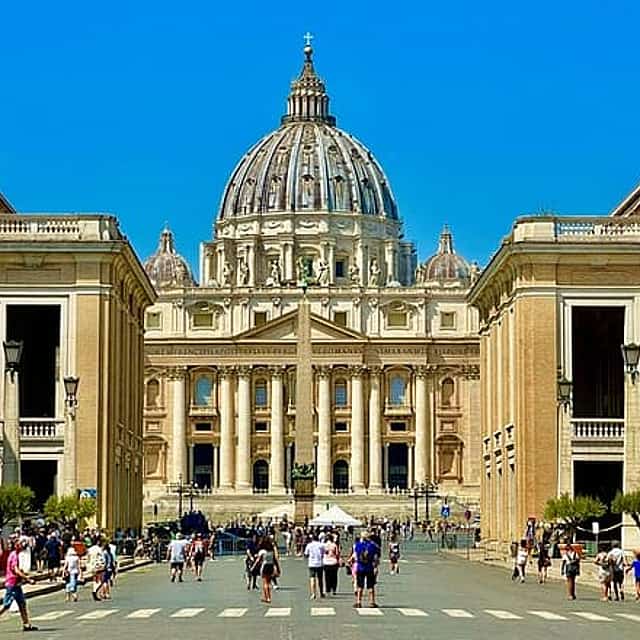 Rome Glory and Mystery: Explore St. Peter’s and the Underground Catacombs