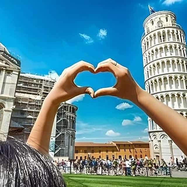 Exclusive Pisa Tour from Florence With Skip the Line Access