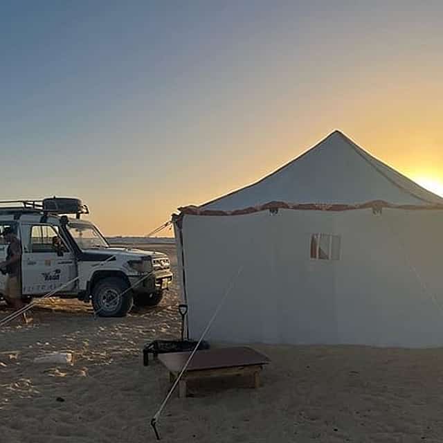 "White & Black Desert Safari – 1 Night, 2 Days of Exploration"