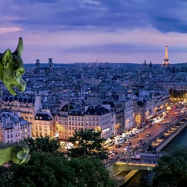 Paris Private City Tour by Night by Mercedes.