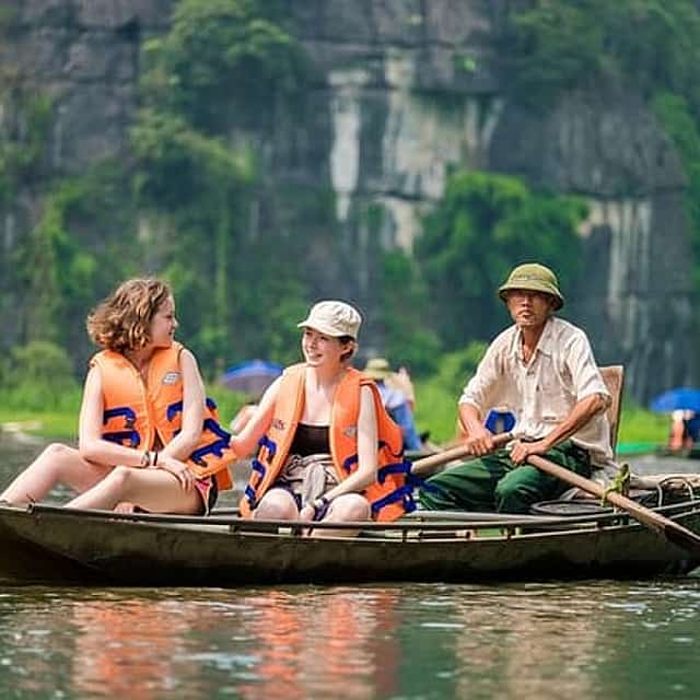 Ninh Binh Full Day Tour visit Hoa Lu & Tam Coc with Boat & Bike