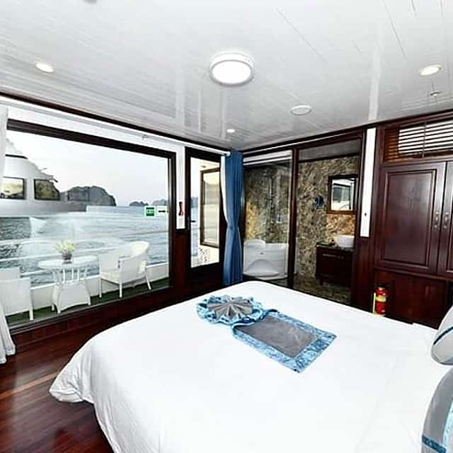 Sapphire Cruise Luxury Halong Bay Cruise Seaview Balcony Cabin