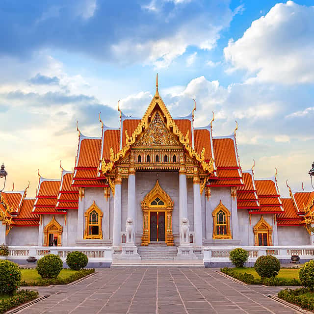Top 3 Must-see Temples in Bangkok (Group Tour)