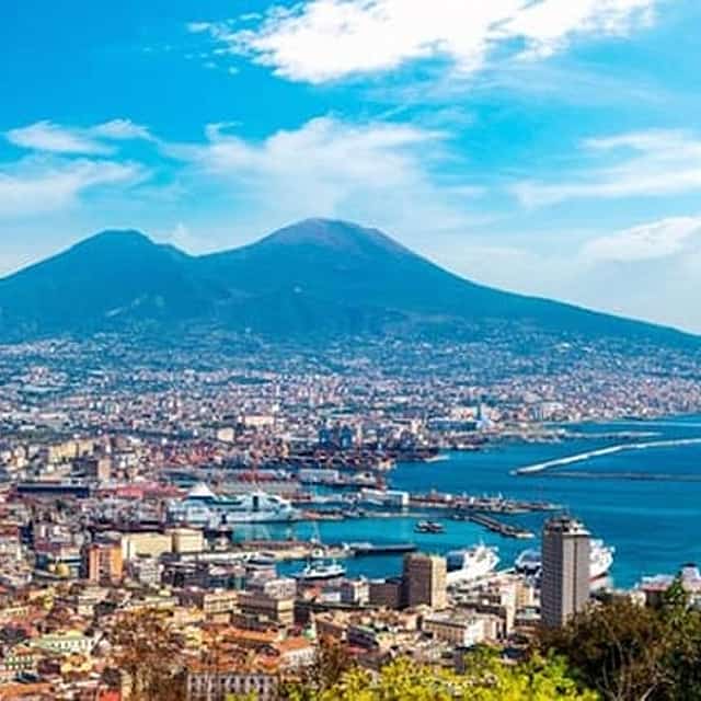 Naples , panoramic city tour with thermal baths