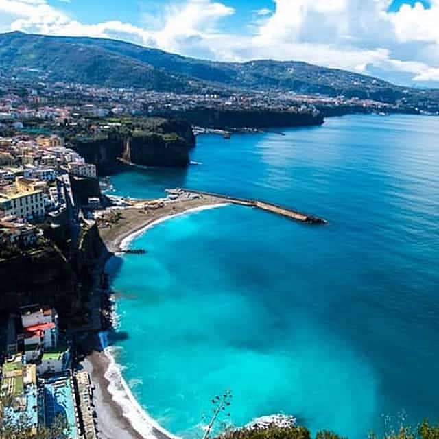 Sorrento Shared Tour from Naples with Lunch Included