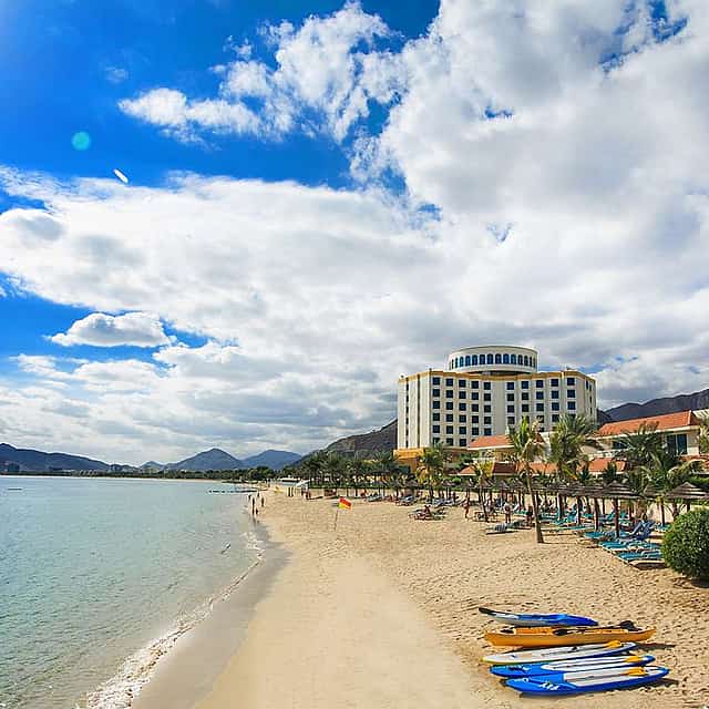 Khor-Fakkan One Day City Tour with Fujairah Beach, AI-Suhub Rest House, Khorfakan Waterfall & Historical Village from Dubai