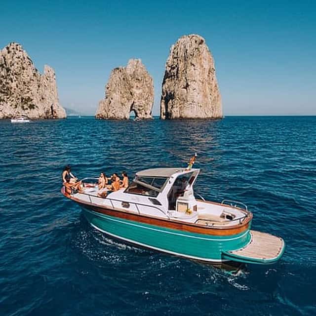Discover Sorrento Coast and Capri