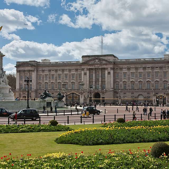 Private Tour: Sightseeing Walking Tour of London