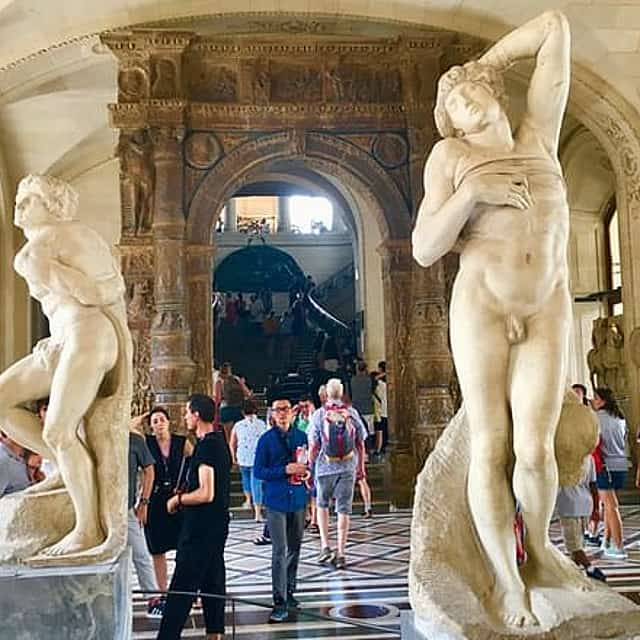 Louvre Private Tour With Hotel Pickup