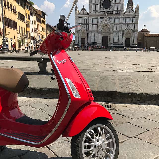 Paseo en Vespa por Florencia
