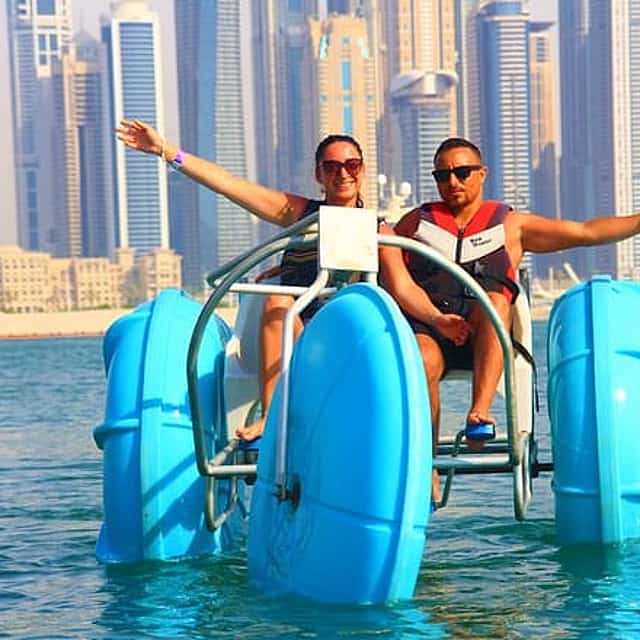 Vélo aquatique à The Palm Dubaï