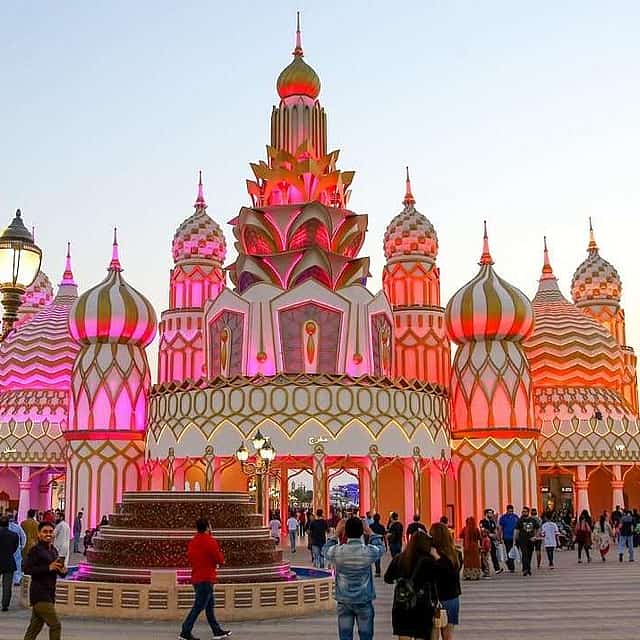 Private Dubai City Tour with Global Village Visit