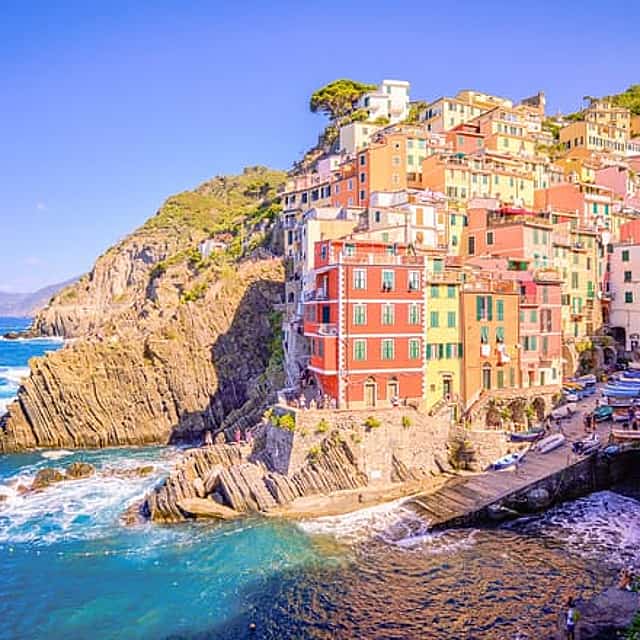 Full day tour to Cinque Terre from Milan: the pearls of the Gulf of the Poets