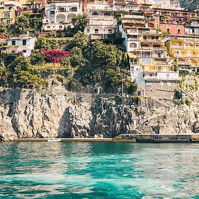 8 Hours Private Tour in Naples, Sorrento, Amalfi and Salerno
