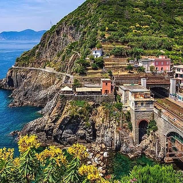 Discover the Magic of Cinque Terre:Private Day Trip from Florence
