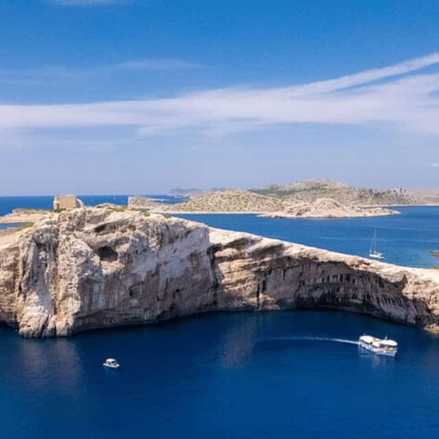 Kornati National Park to island Mana & Kukljica & Beach Lojena Tour by boat from Zadar
