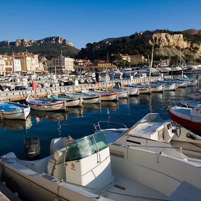 Private Day Trip to Le Castellet Cassis and Marseille