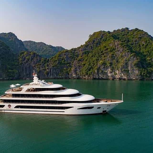 Scarlet Pearl Cruise: A Top Notch Cruise in Halong Bay