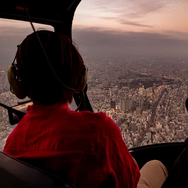 Tokyo - heli jízda nad Skytree, Ginza a nádražím v Tokiu (1-4 osoby)