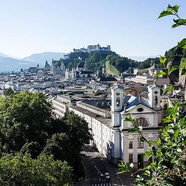 Private Transfer from Split to Salzburg with 2 hours for sightseeing