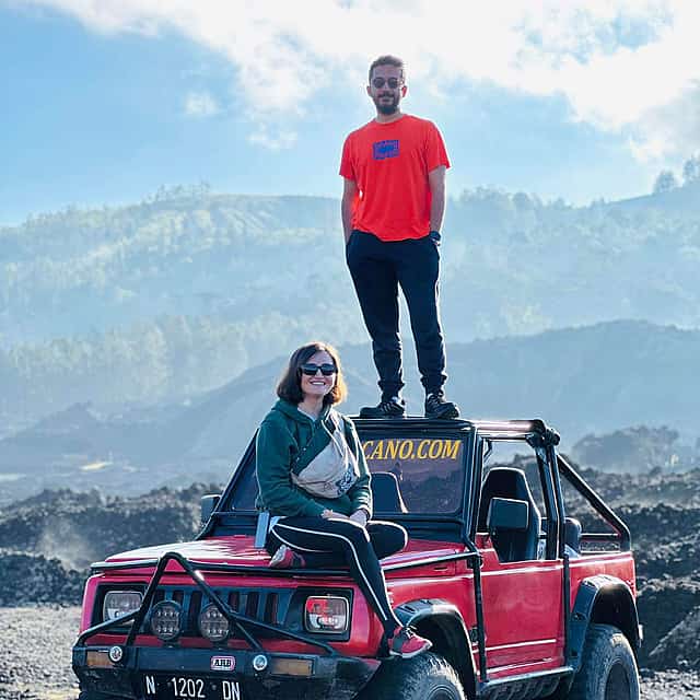 Bali : Mount Batur Sunrise Jeep Tour and Hot Springs