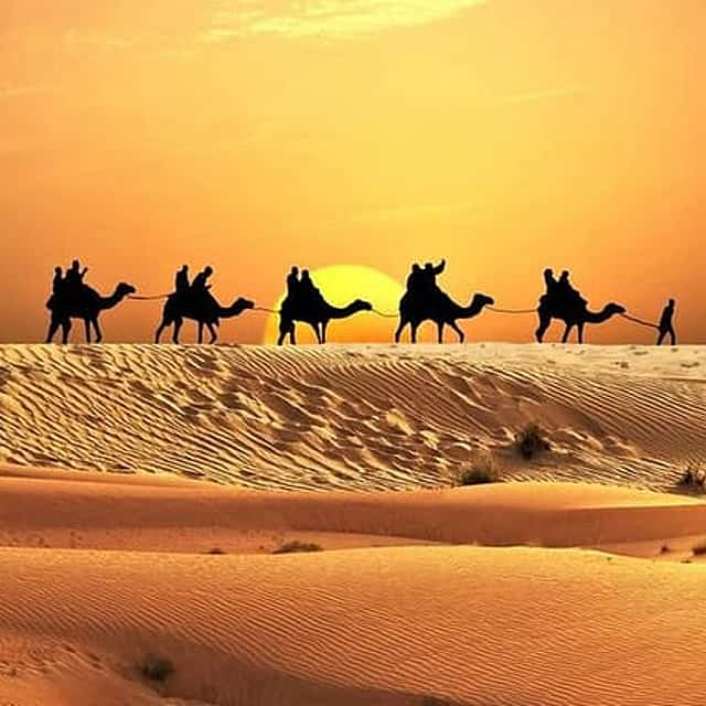 Sahara Group Tour 3-Days from Marrakech to Merzouga and Fes