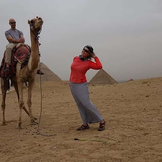 Sunset or Sunrise Tour: Pyramids of Giza by Horse or Camel
