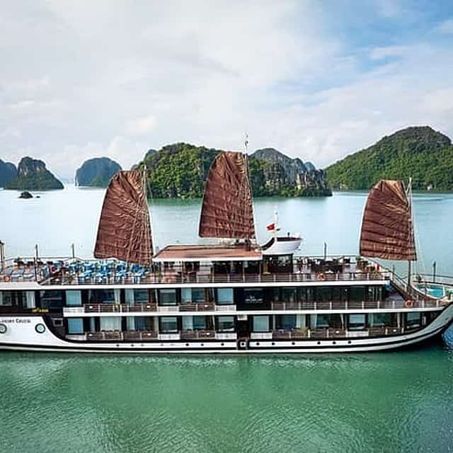 Amanda Cruise Luxury Halong Bay and Lan Ha Bay 2 Days Tour
