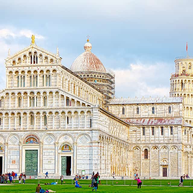 Pisa Guided Tour and Wine Tasting with leaning tower ticket