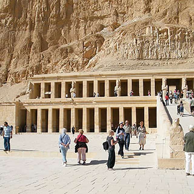 5-Day Lake Nasser Adventure from Aswan to Abu Simbel
