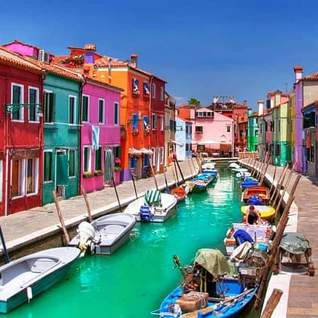 Morning Venice Lagoon Cruise: Murano and Burano Islands