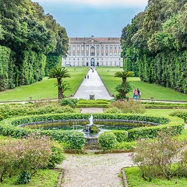 Day trip from Naples to Caserta and back with local driver