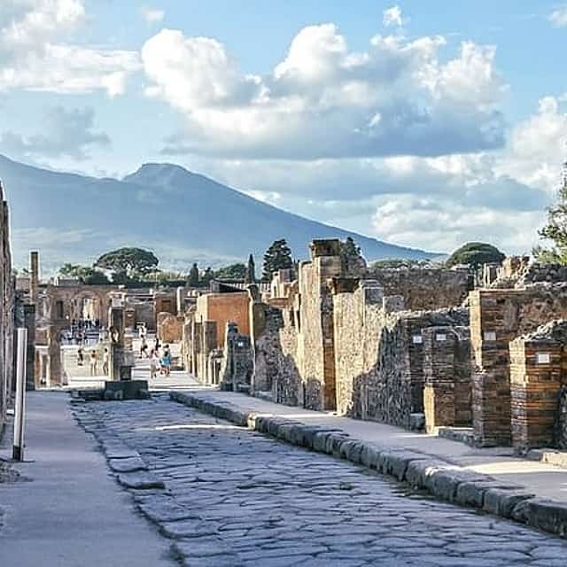 Tour privado de Sorrento a Pompeya, Maiori, Minori y Ravello