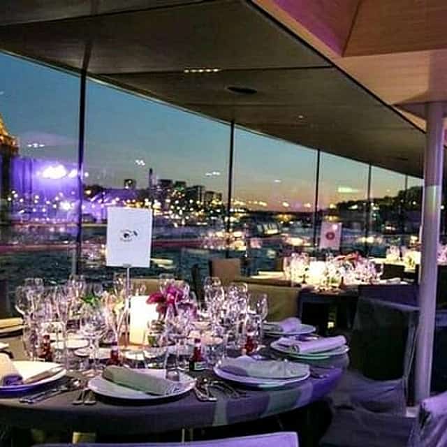 Private tour in Paris with CDG Transfer