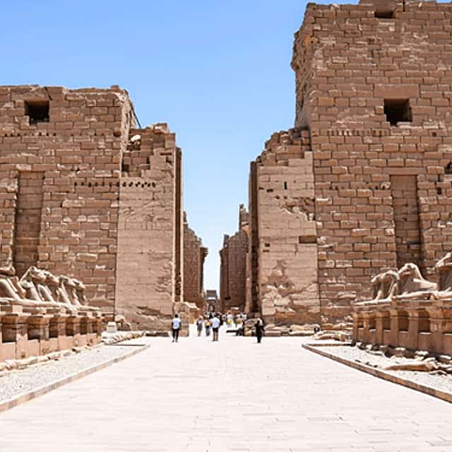 Day Trip from Cairo to Luxor by Plane